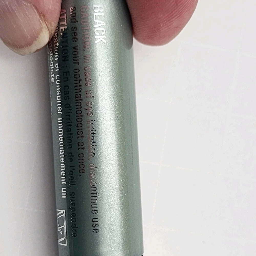 CLINIQUE‎ Glazed Berry #43 Different Lipstick & Black Lash Doubling Mascara DUO